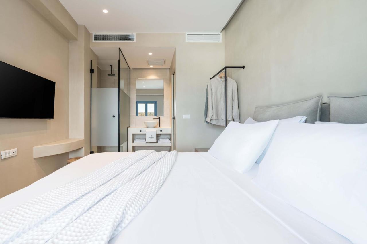 Aura Suites Paros Naousa  Exterior photo